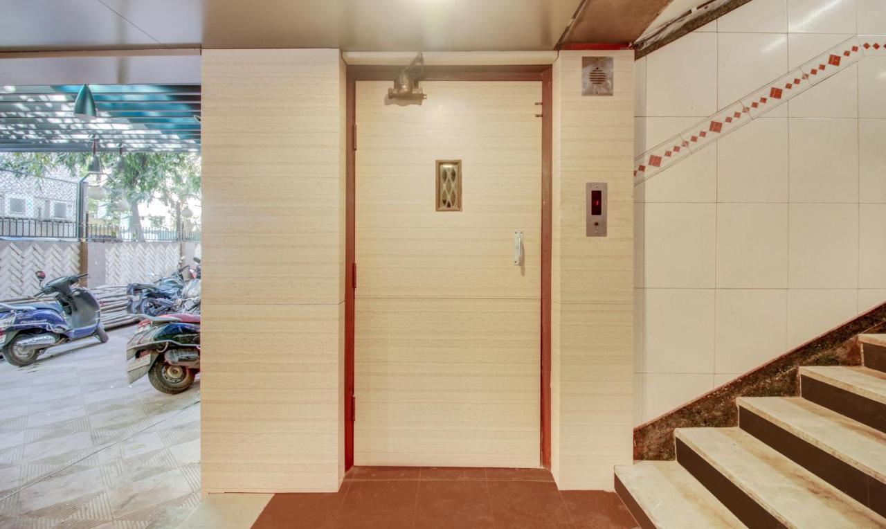 Treebo Cruz Royale Santacruz West Hotel Mumbai Luaran gambar